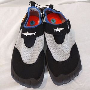 Newtz Black/Grey/Orange/Blue Water Shoes Toegaurd Shark NTZVAMBKG Child Size 2-3